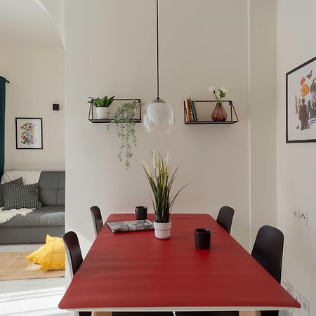 Mooeve Exarchia Lejlighed Athen Eksteriør billede